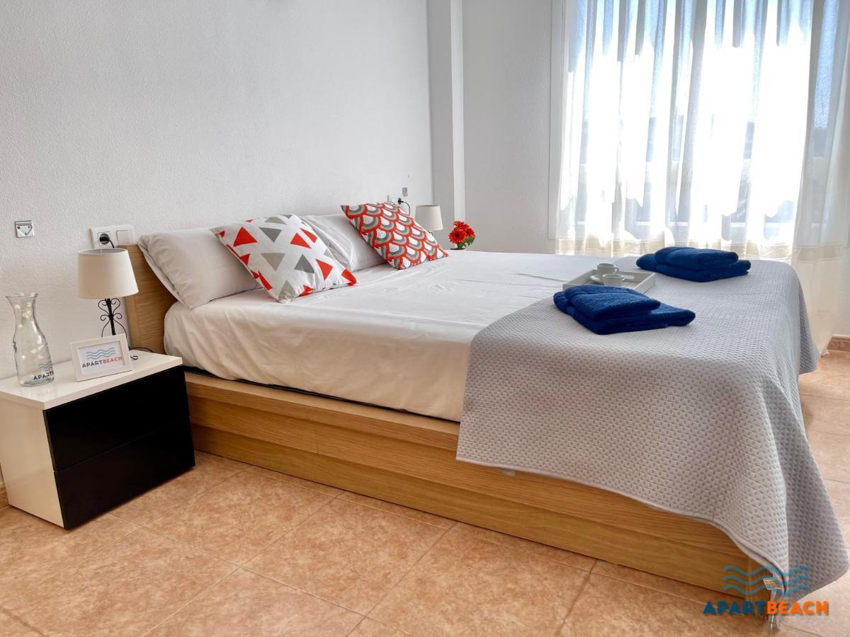 Apartbeach Los Juncos Residencial Piscinas Y Petanca La Pineda Exterior photo