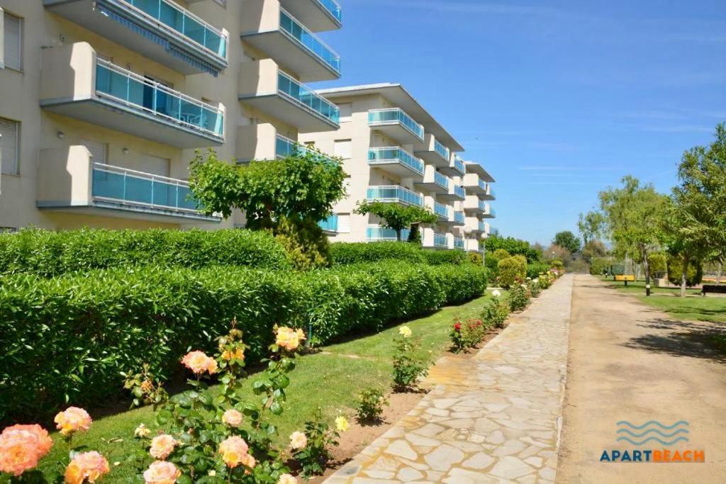 Apartbeach Los Juncos Residencial Piscinas Y Petanca La Pineda Exterior photo