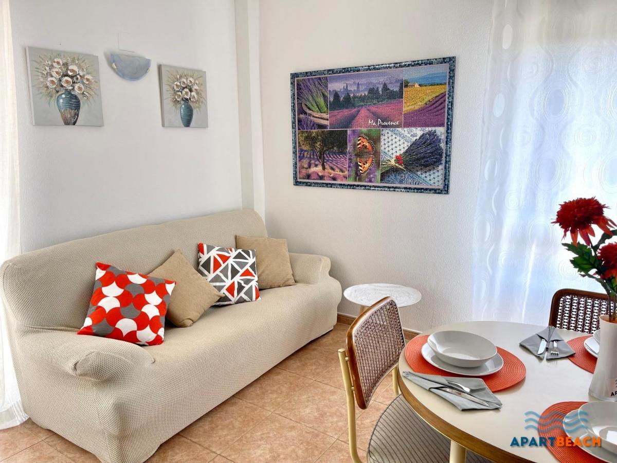 Apartbeach Los Juncos Residencial Piscinas Y Petanca La Pineda Exterior photo