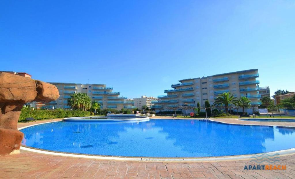 Apartbeach Los Juncos Residencial Piscinas Y Petanca La Pineda Exterior photo